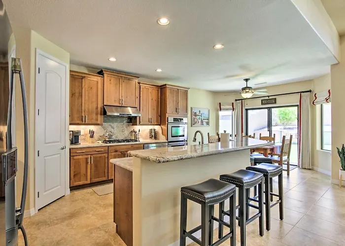 Snowbird Haven W/ Pool! 11 Mi To Dtwn Phoenix