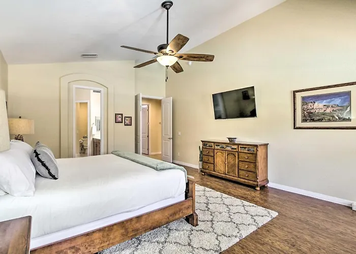 Snowbird Haven W/ Pool! 11 Mi To Dtwn Holiday home Phoenix