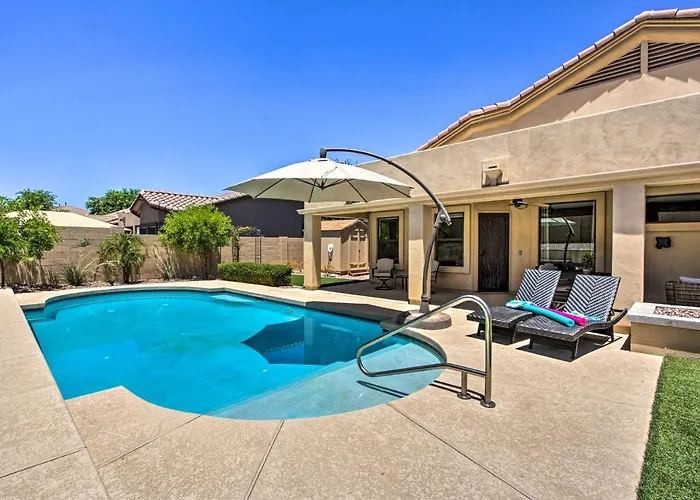 Snowbird Haven W/ Pool! 11 Mi To Dtwn Holiday home *